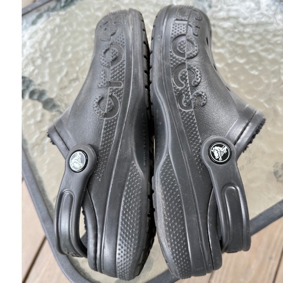 Crocs Classic Lined Black Fuzzy Warm Clogs Slippers Shoes Mens 4 Womens 6 - Picture 7 of 10